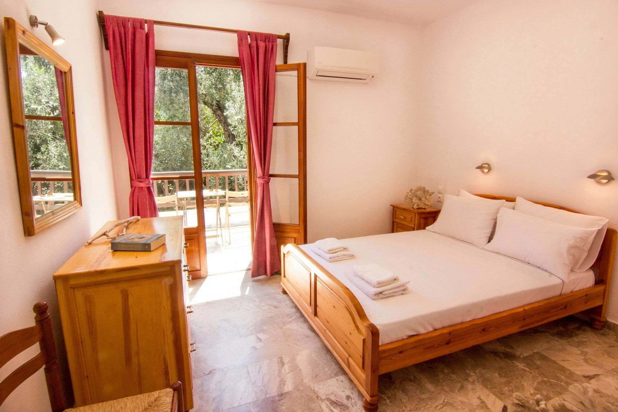 Naftilos Skiathos Ngoại thất bức ảnh